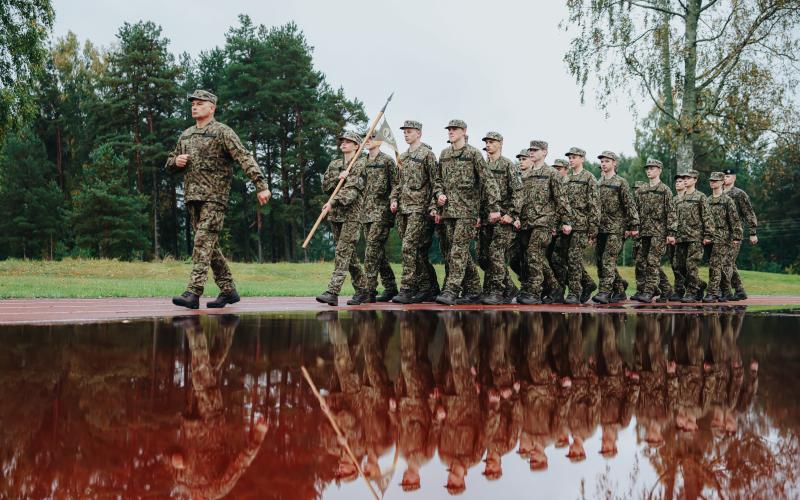 Mācību gada atklāšanas ceremonija Radziņa skolā Foto: Armīns Janiks (Aizsardzības ministrija)